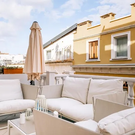 Cozy Retreat With Balcony 2 Min To Galata Tower Estambul